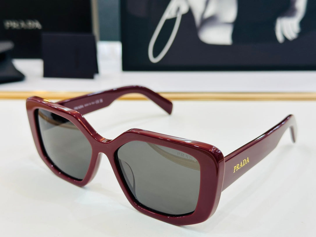 Premium Designer-Style Sunglasses – Modern Minimal Luxury Eyewear