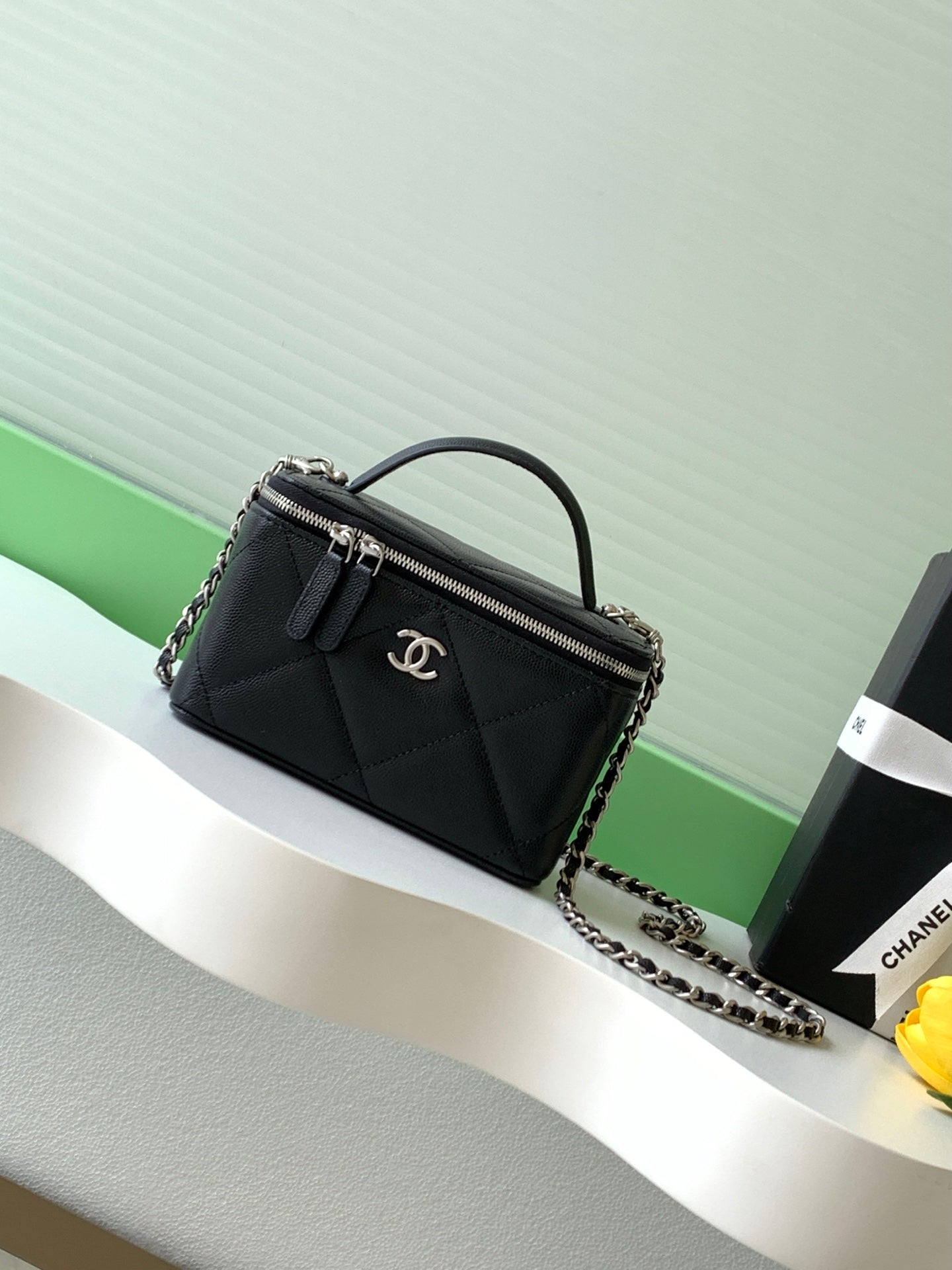 Premium Quilted Mini Box Bag – Elegant Chain Shoulder Handbag