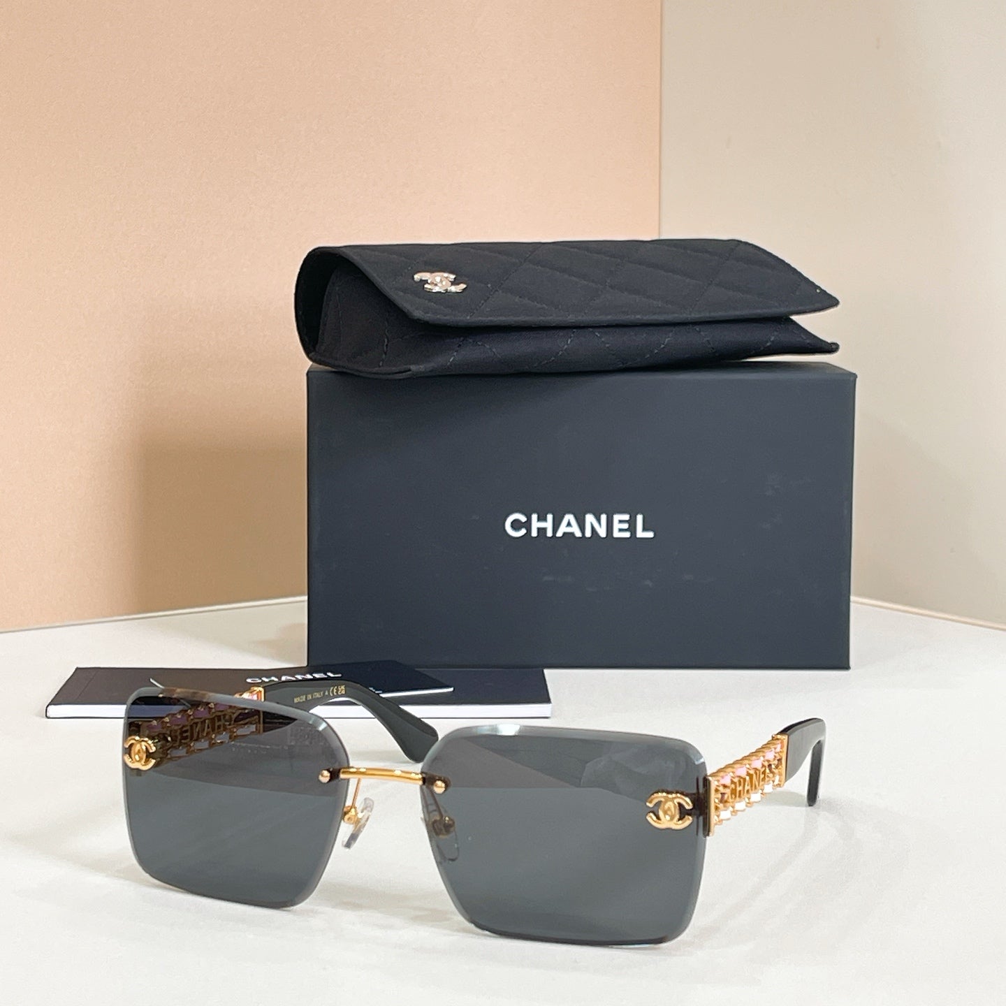 Premium Oversized Fashion Sunglasses – Modern Luxury Eyewear