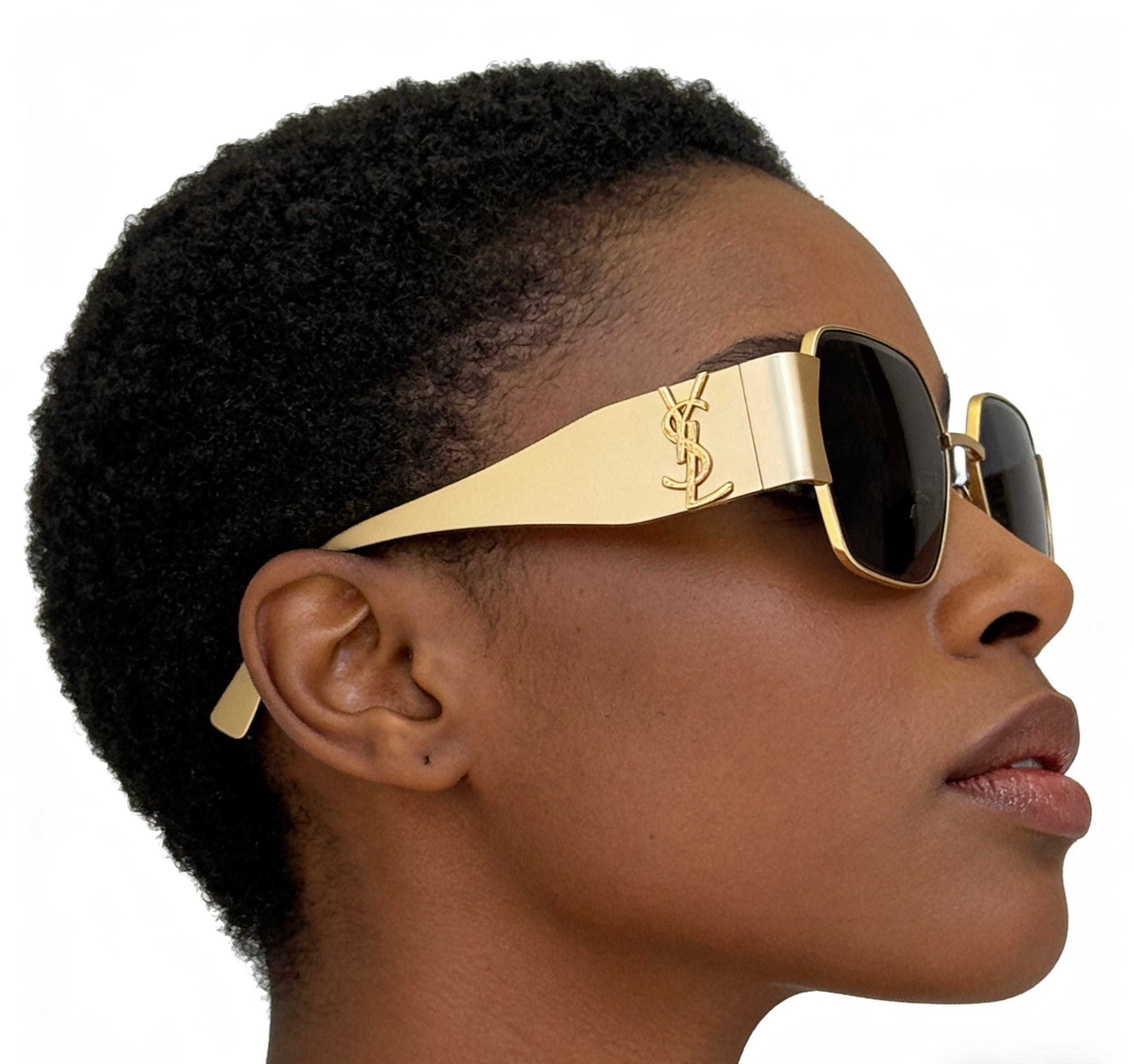 Premium Fashion Sunglasses – Sleek Modern Eyewear