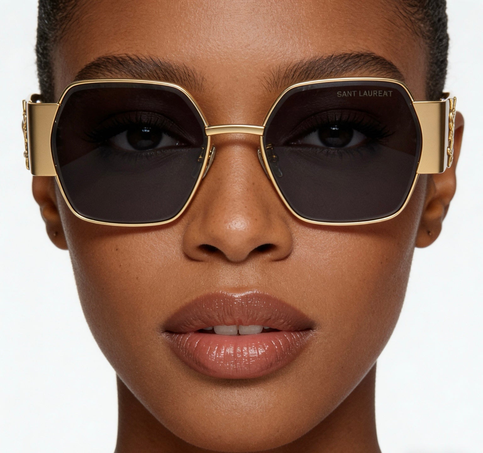 Premium Fashion Sunglasses – Sleek Modern Eyewear